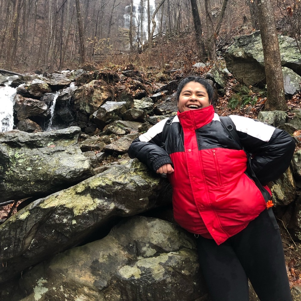 Meet your Posher, Sarai